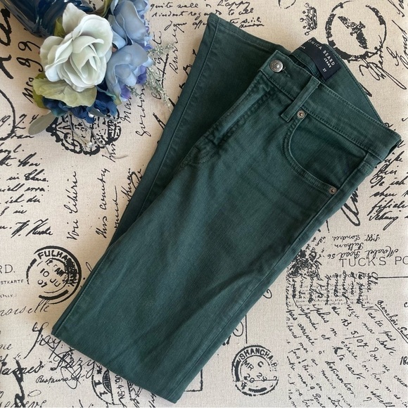 Veronica Beard Debbie High-Rise Skinny Jeans in Evergreen, Size 27 - Picture 7 of 13
